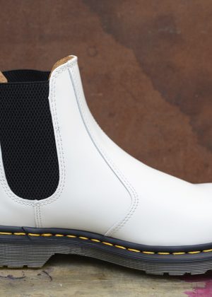2976 White Smooth Chelsea Boot