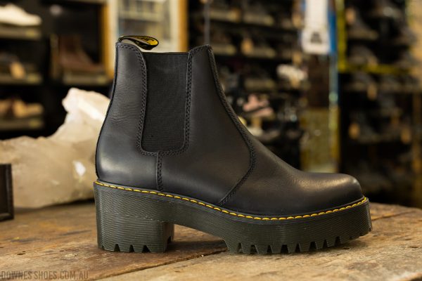 Rometty Black Wyoming Heeled Chelsea Boot — Downes