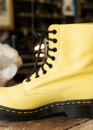 Pascal Lemon Virginia 8 Eyelet Boot