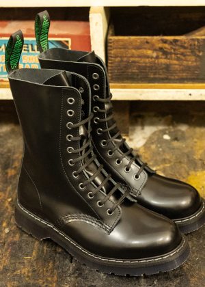 Solovair 11-Eye Derby Boot Black Hi-Shine