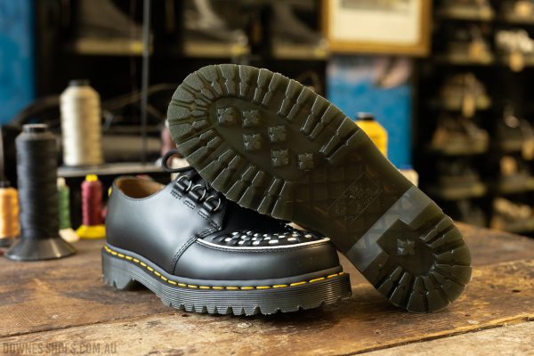 Ramsey Black Smooth Creeper