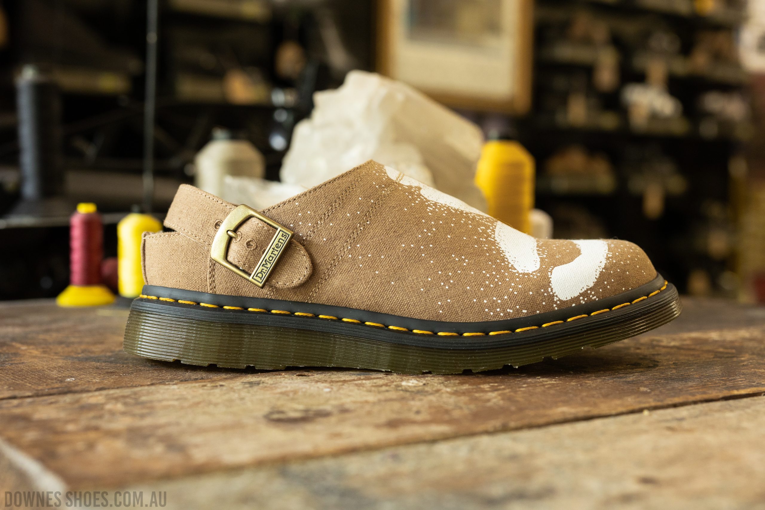 Isham Vegan Savannah Tan Floral Hemp Canvas