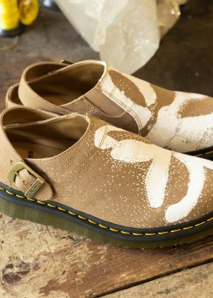 Isham Vegan Savannah Tan Floral Hemp Canvas