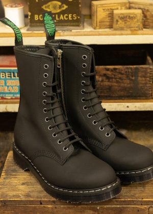 Solovair Zip 11-Eye Derby Boot Black Greasy