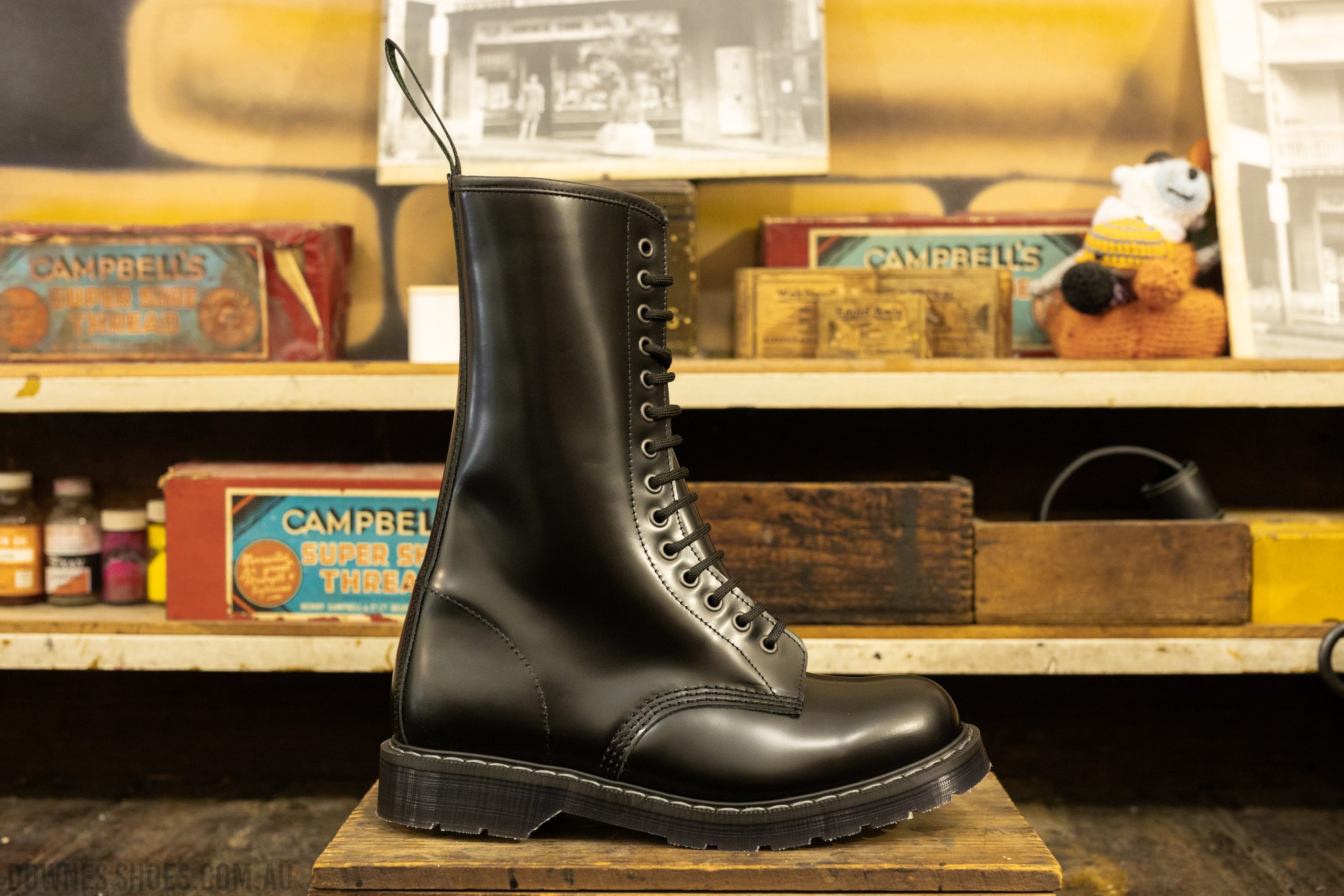 Solovair Zip 14-Eye Derby Boot Black Hi-Shine