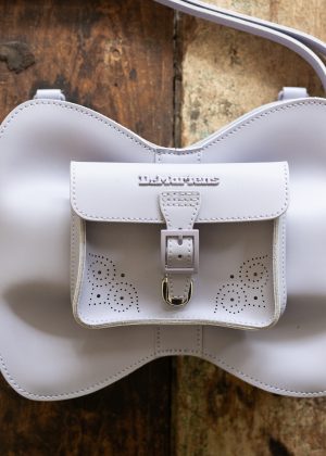 Dr Martens Bow Bag Lavender Frost