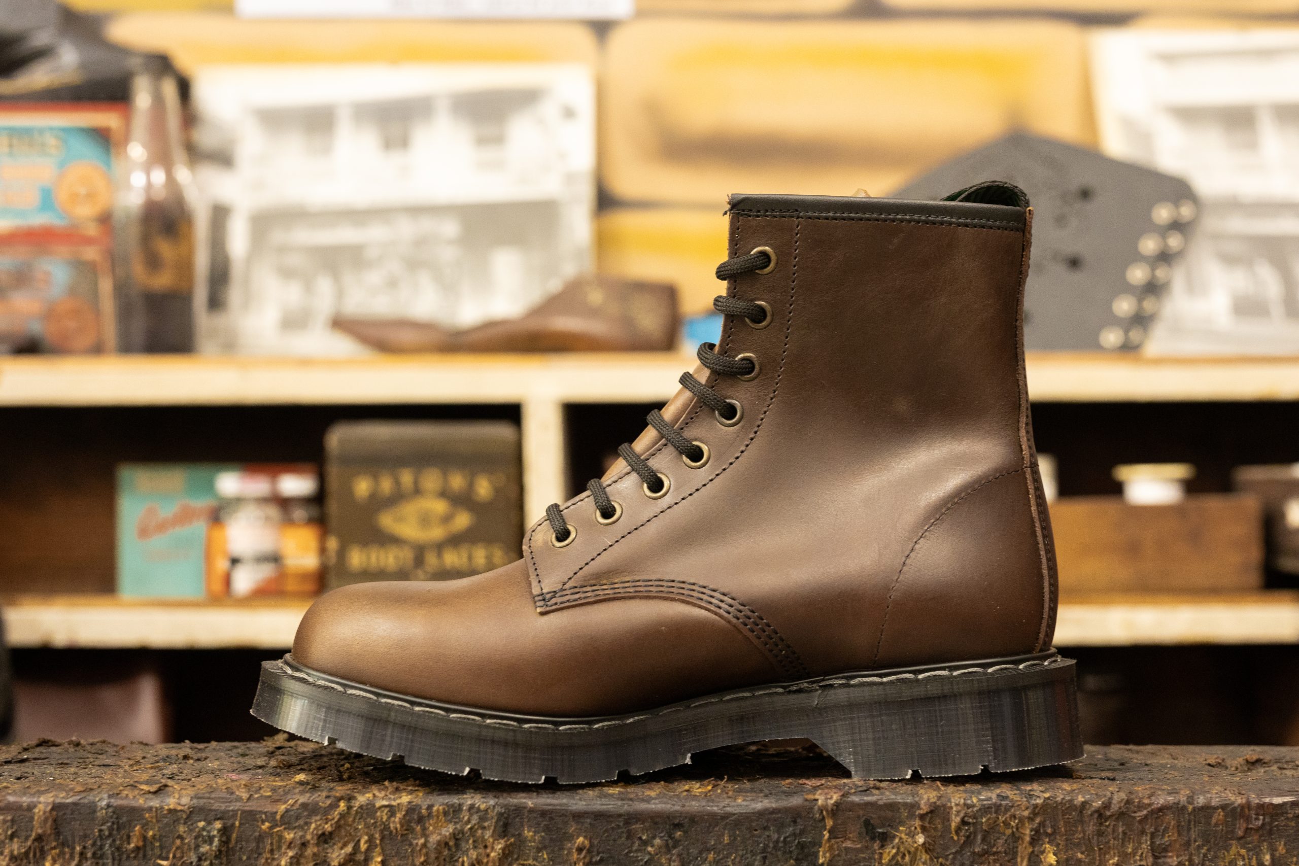 Solovair 8-Eye Derby Boot Gaucho Crazy Horse