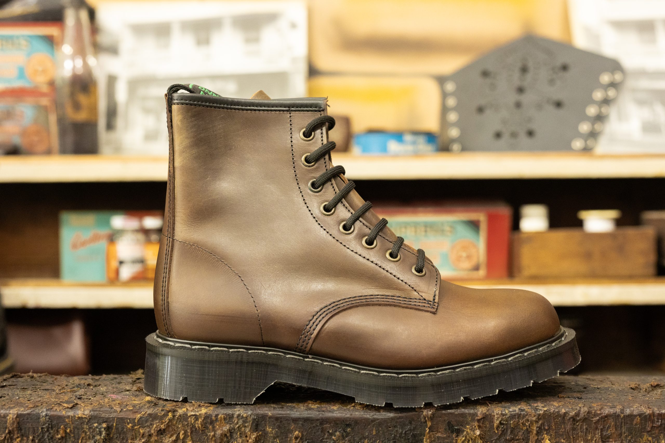 Solovair 8-Eye Derby Boot Gaucho Crazy Horse