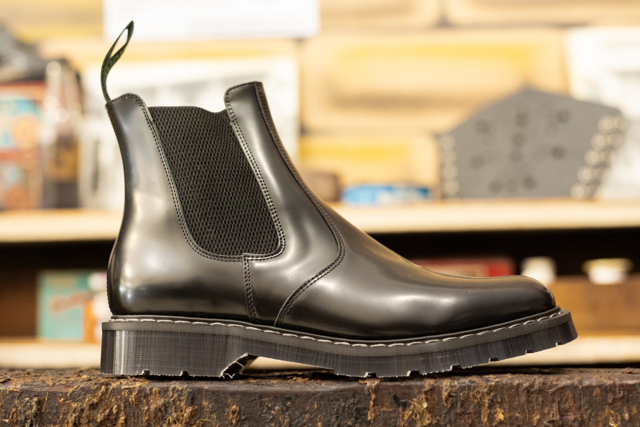 Solovair Dealer Boot Black Hi-Shine