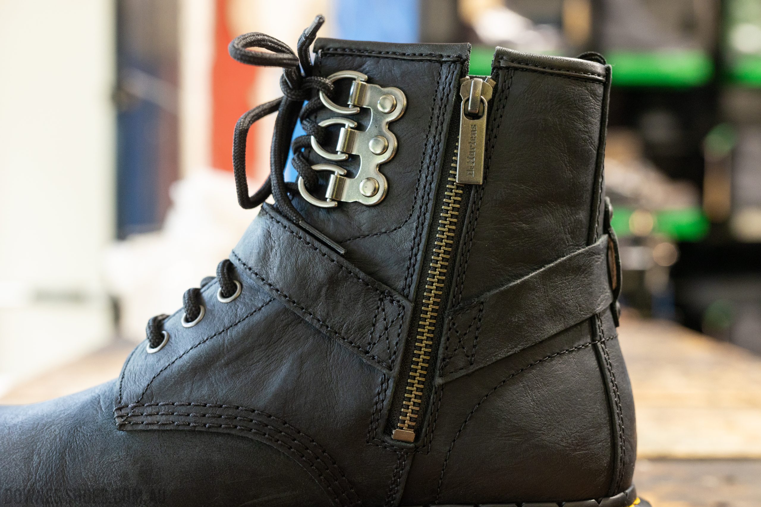 1460 Antique Pull Up Black Boot — Downes