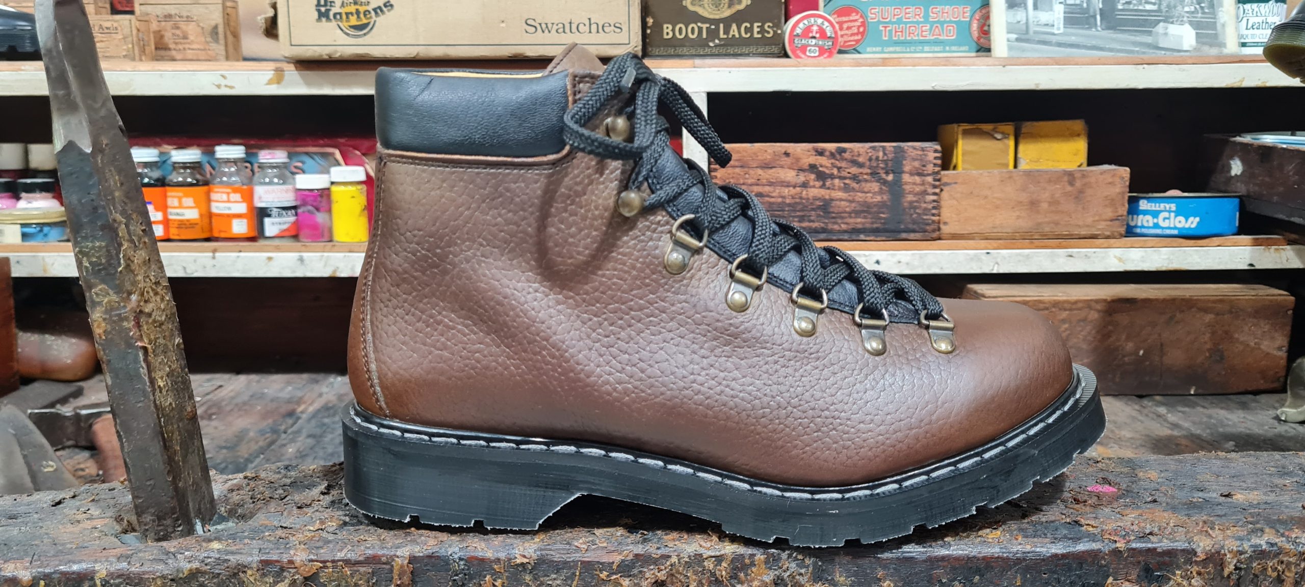 Solovair Hiker Boot Gaucho Brown Grain