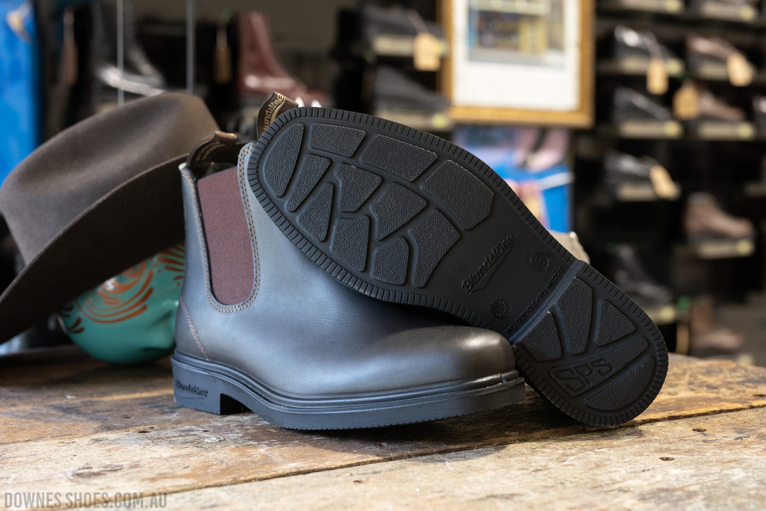 Blundstone 062 Stout Brown Dress Chelsea Boots