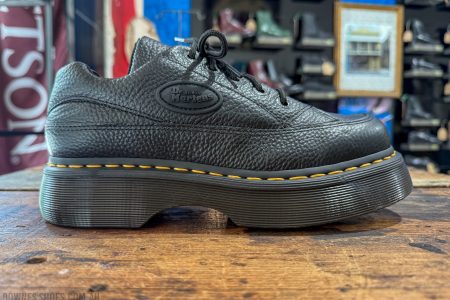 【Dr.Martens】 ★ Buzz 8363 ★ BLACK Shelta - Dr. Martens 8363 Buzz Black Milled Nappa (41060001)