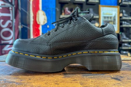 Dr Martens★BUZZ 5 ホール★MILLED NAPPA★厚底 Buzz 5-eye milled nappa leather shoes in Black Milled Nappa
