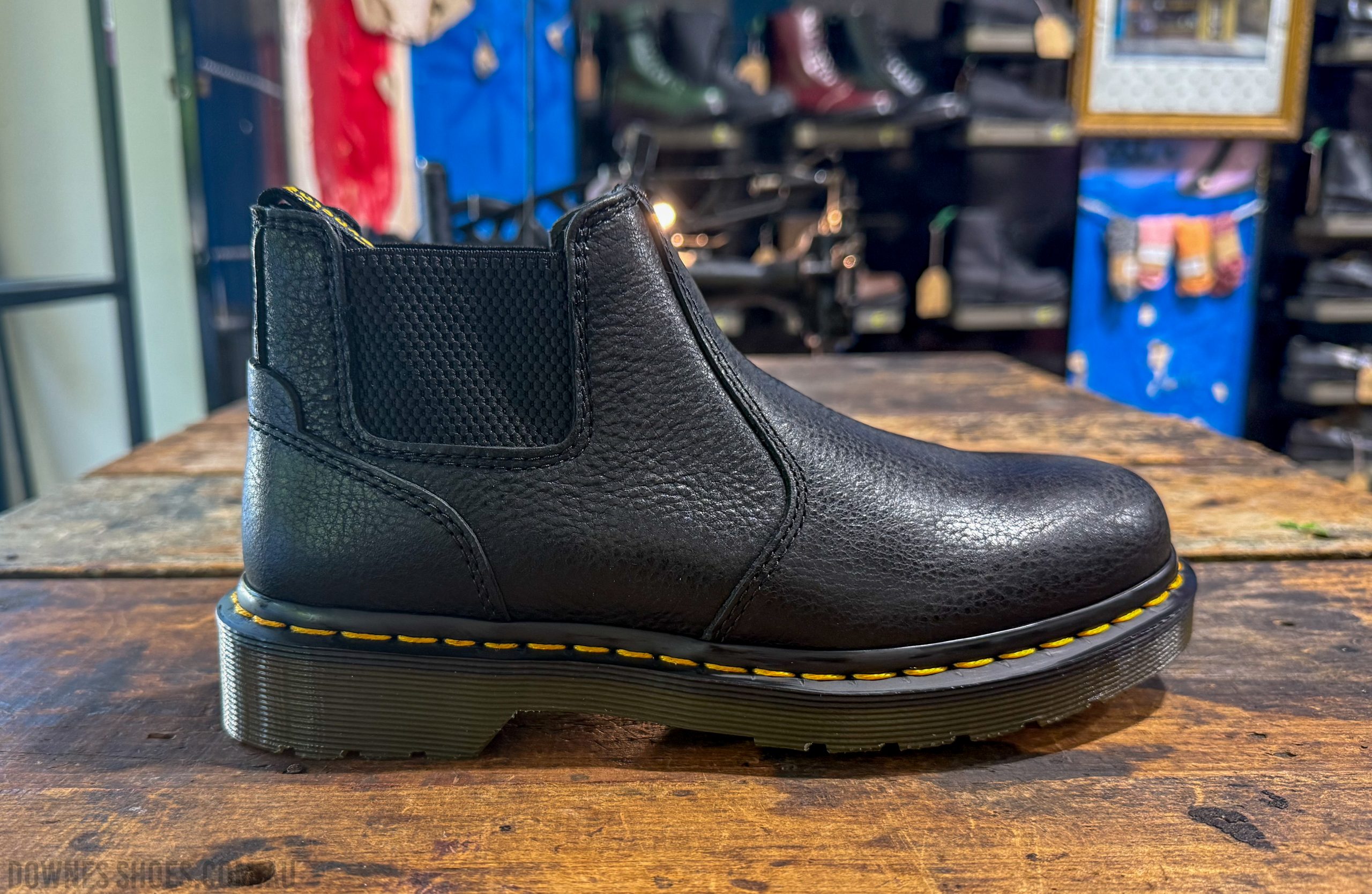 2976 Lo Rogue Black Crop Chelsea Boot