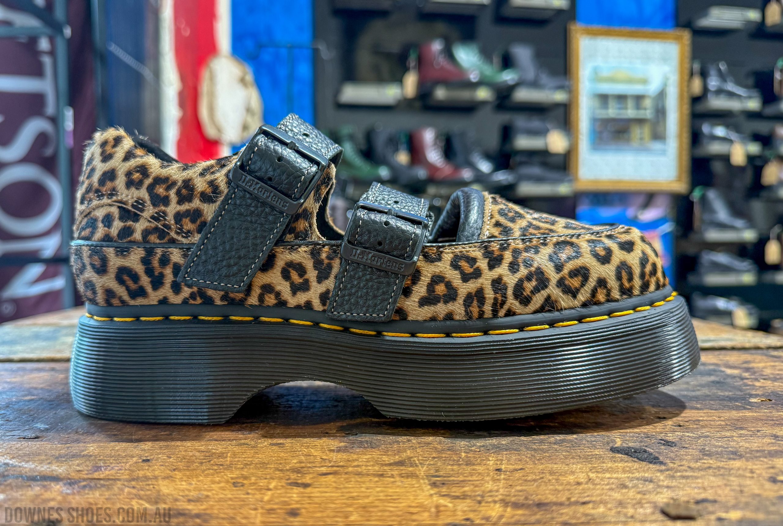 【DR MARTENS】Buzz Leopard Mary Jane Shoes シューズ Dr. Martens Women's Buzz 5-Eye Leopard Limited Edition Shoes