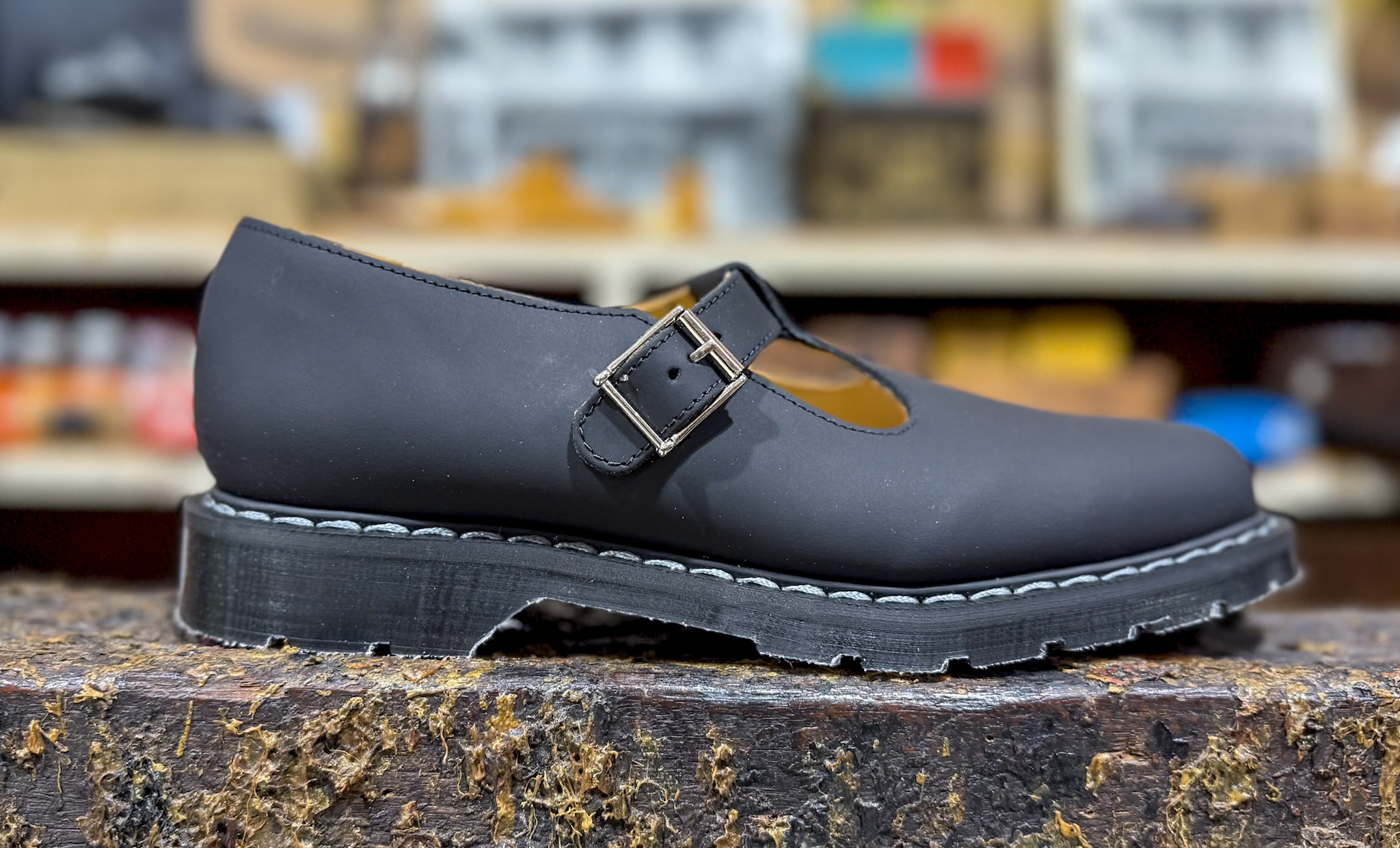 Solovair Mary Jane Black Greasy — Downes