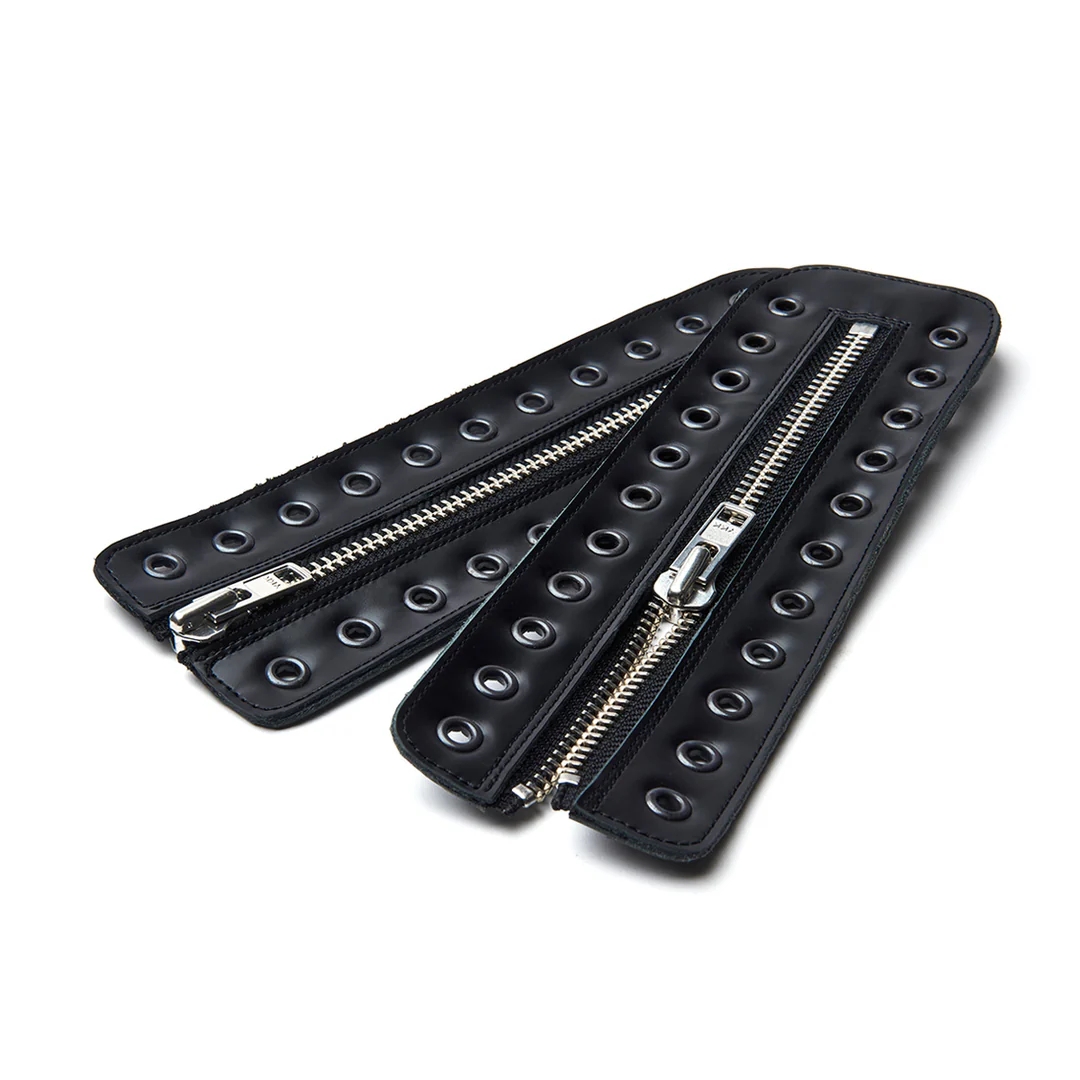 Solovair 11 Eye Zip Guard Black Hi-Shine