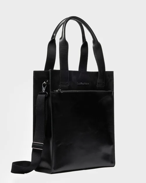 Dr Martens Tote