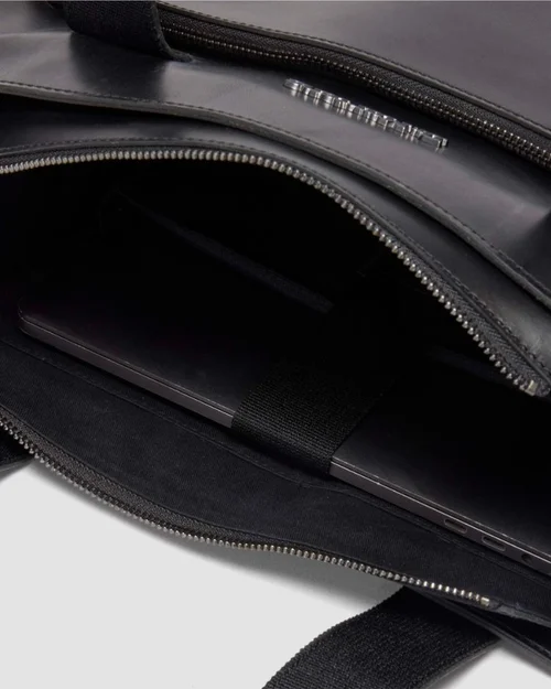 Dr Martens Tote