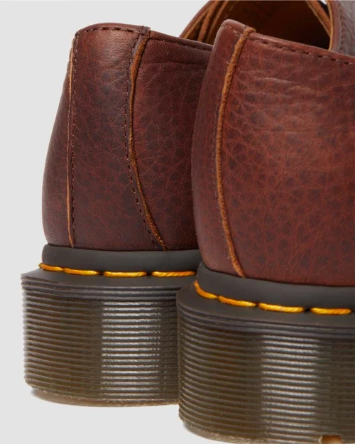 1461 3 Eye Shoe in Cashew Ambassador