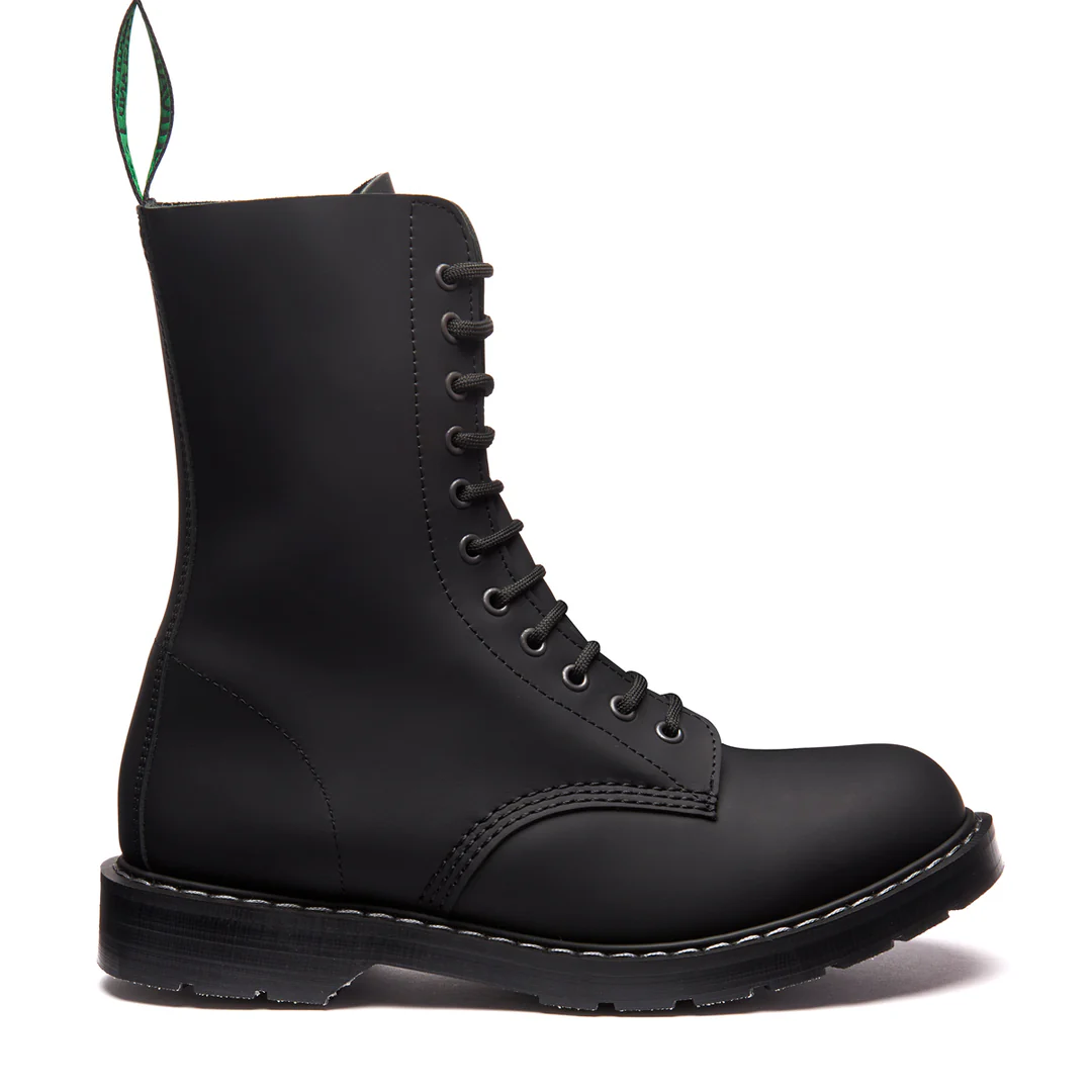 Solovair 11-Eye Derby Boot Black Greasy