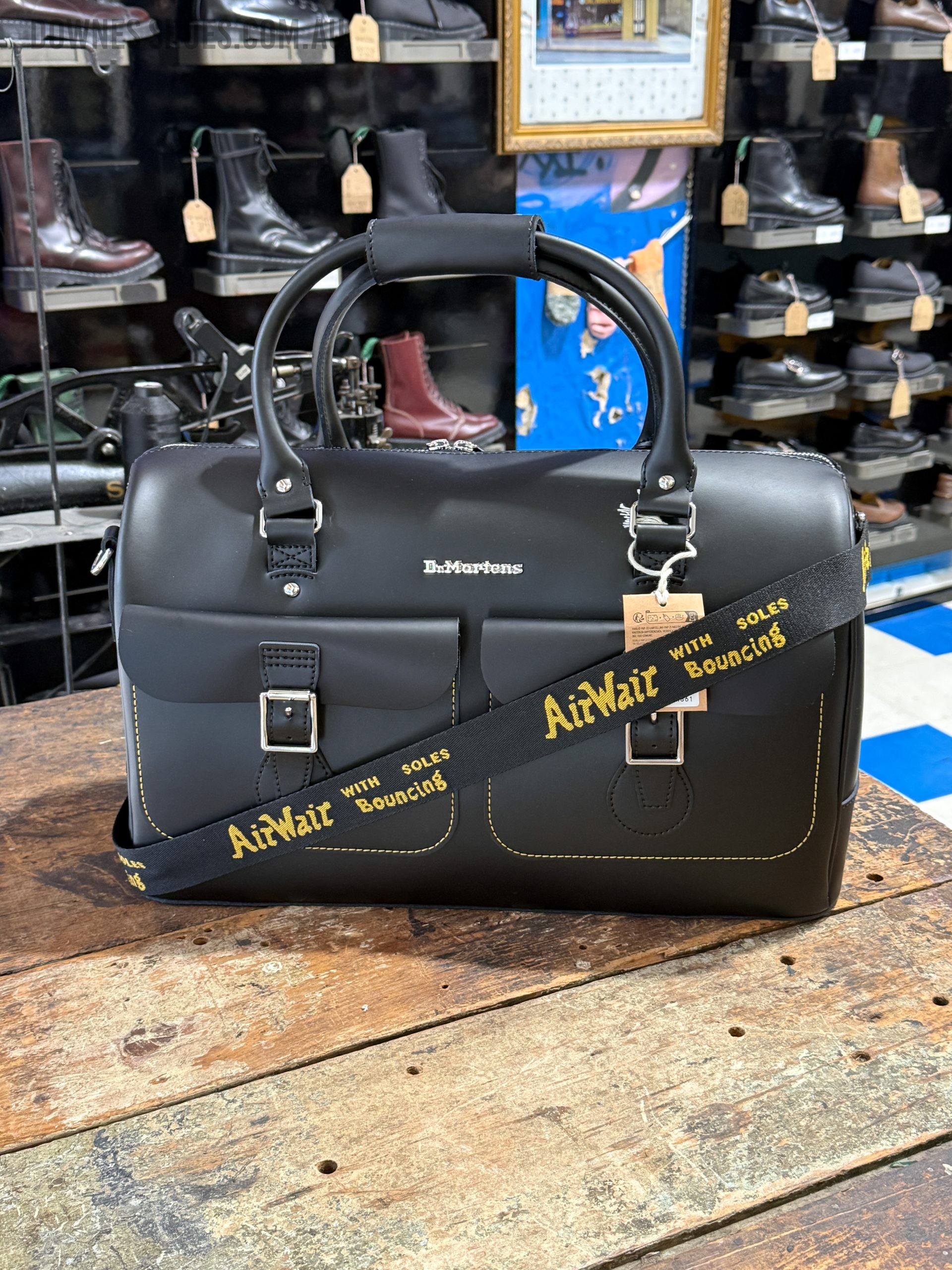 Daytripper Black Leather Bag — Downes