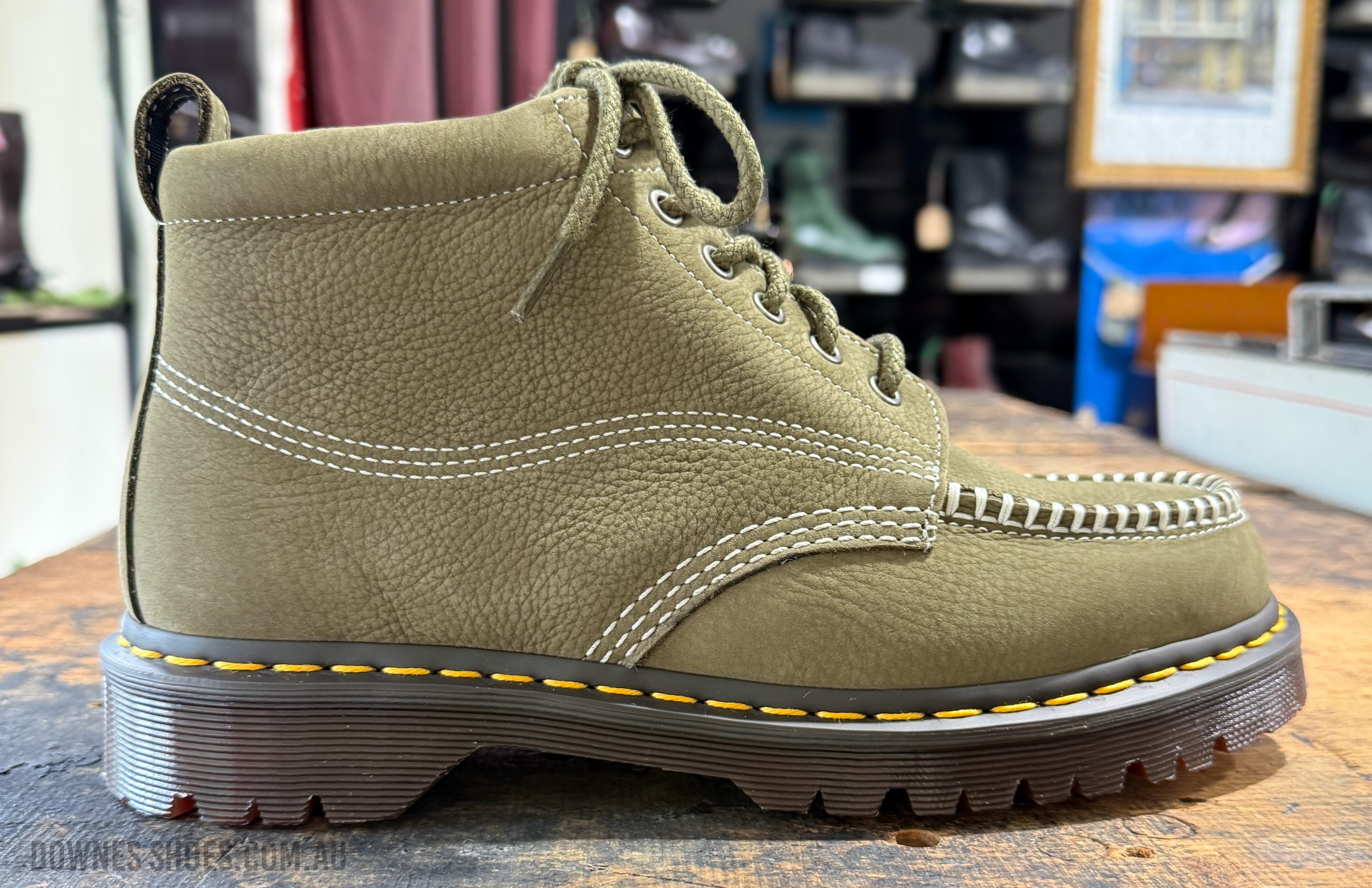 Lowell Chukka Boot Olive
