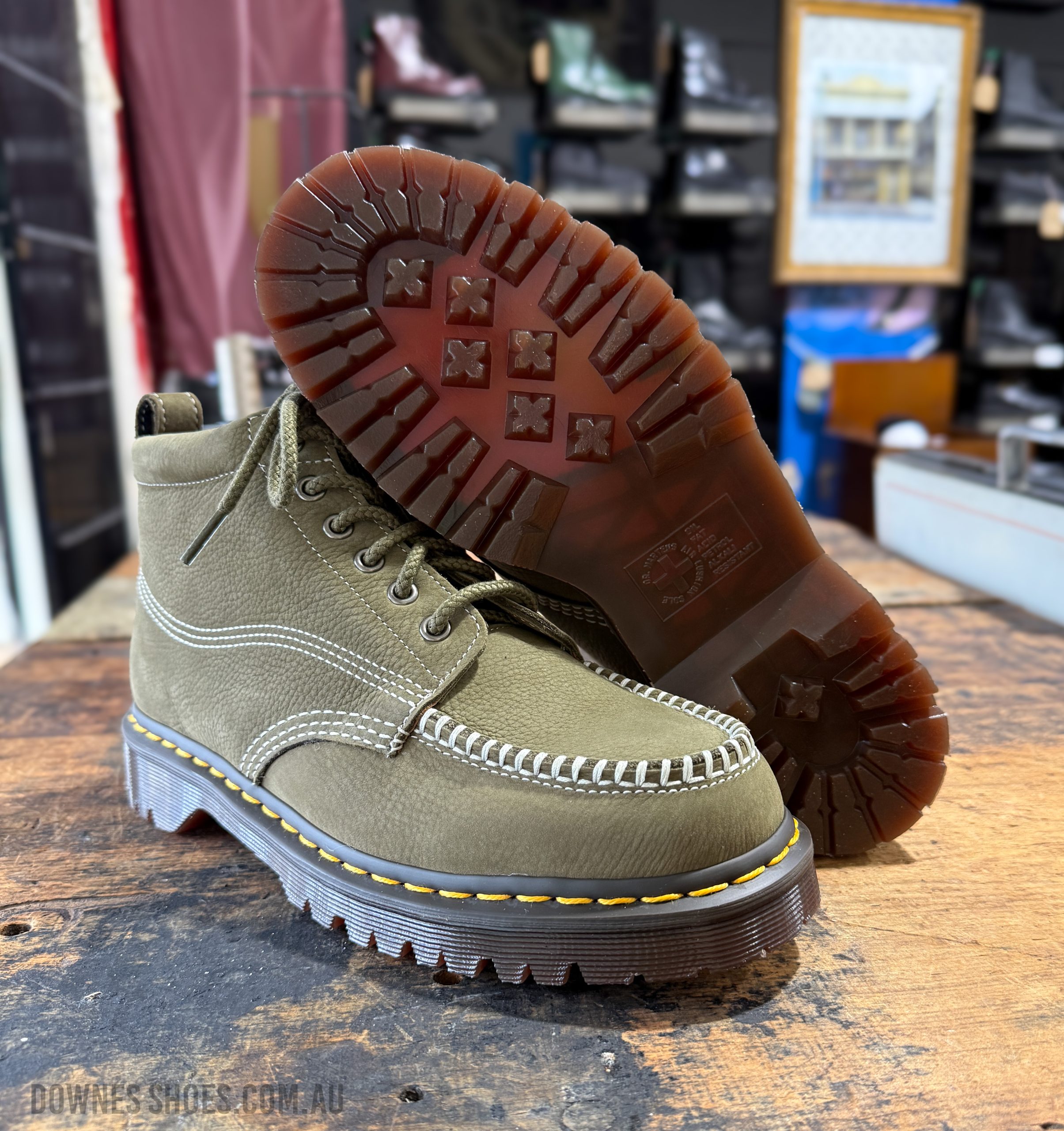 Lowell Chukka Boot Olive