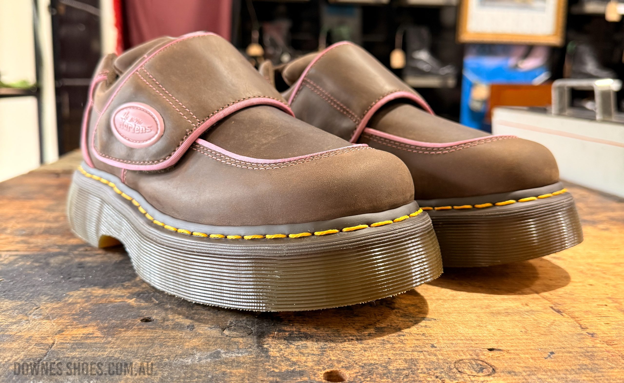 Buzz Strap Shoe Brown Wyoming