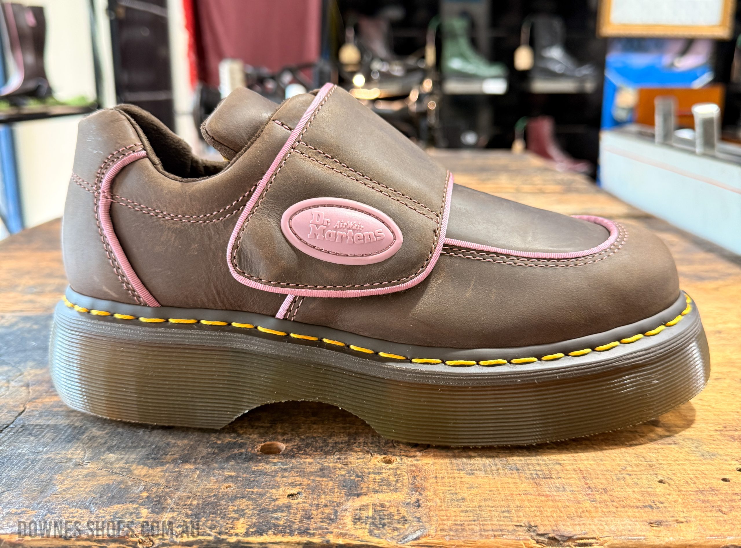 Buzz Strap Shoe Brown Wyoming